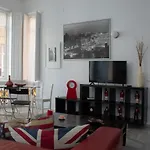Echegaray Suites